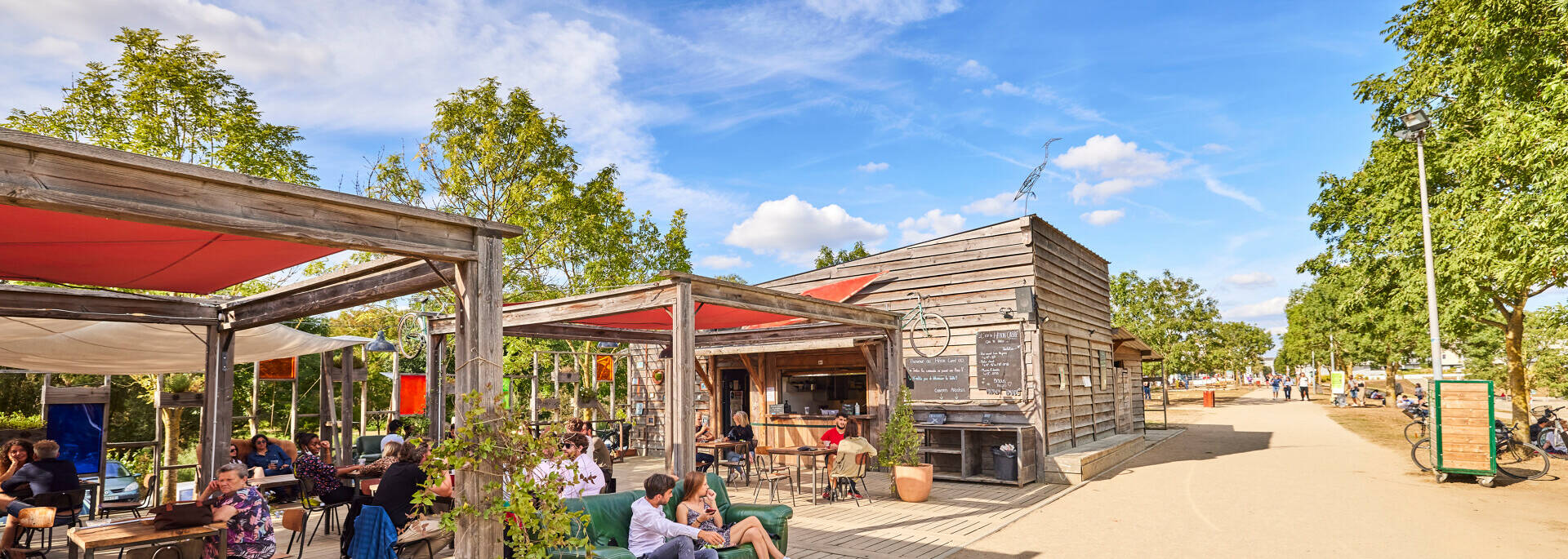Détente à la guinguette du Héron Carré à Angers