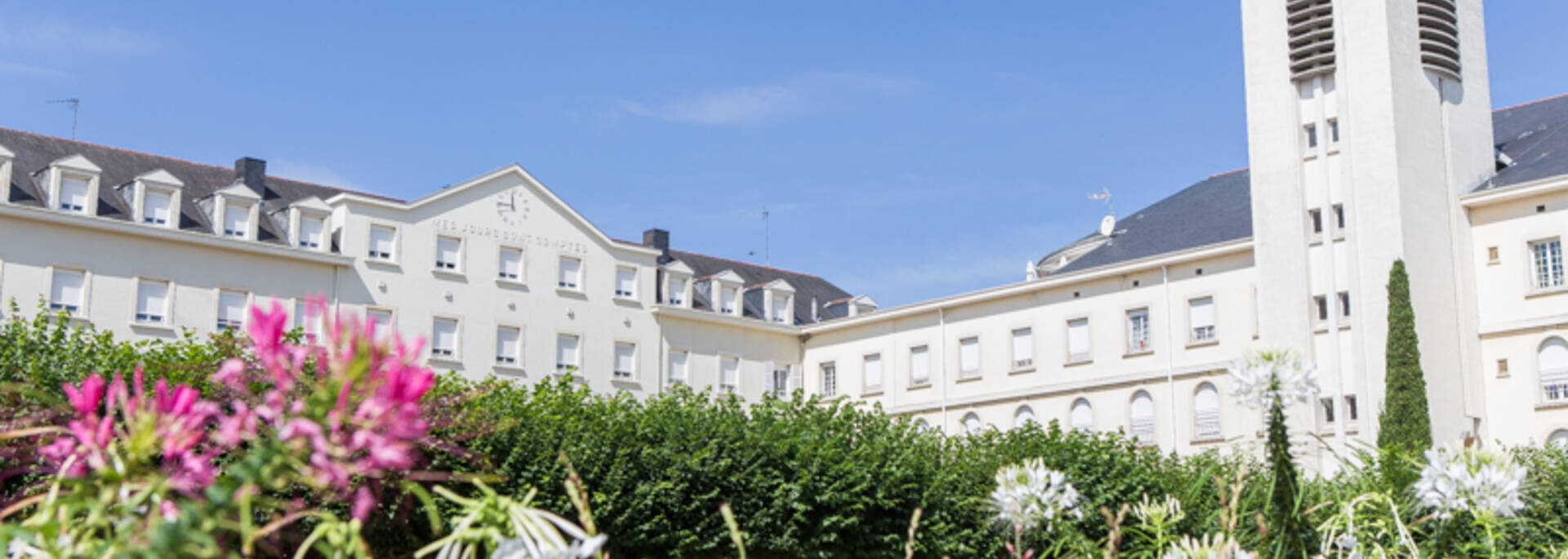 Group accommodation in Angers