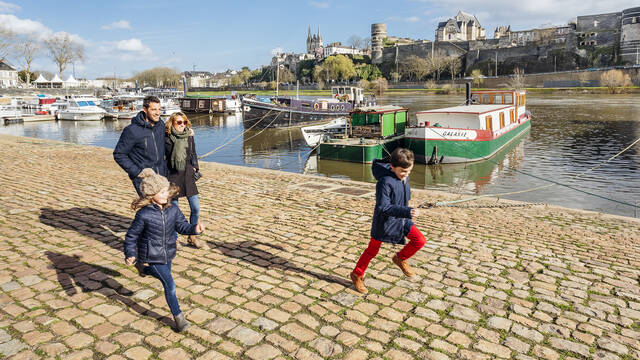 Balade hivernale en famille à Angers © Christophe Martin