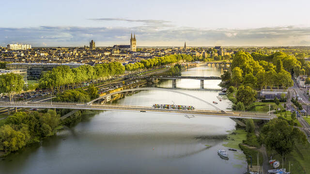 Getting around in Angers © 360 images