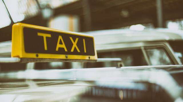 Coger un taxi en Angers