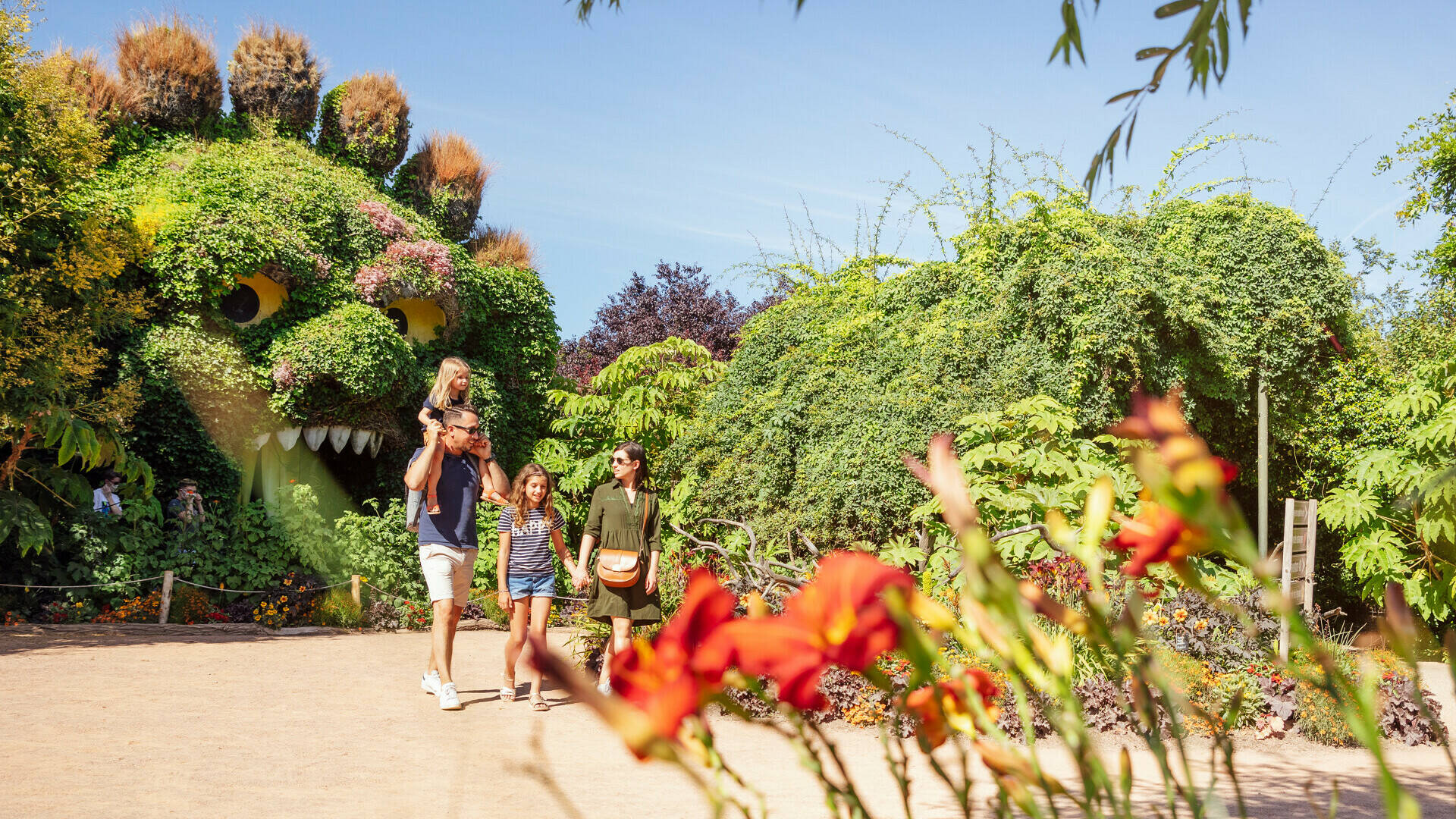 A family in the Terra Botanica park