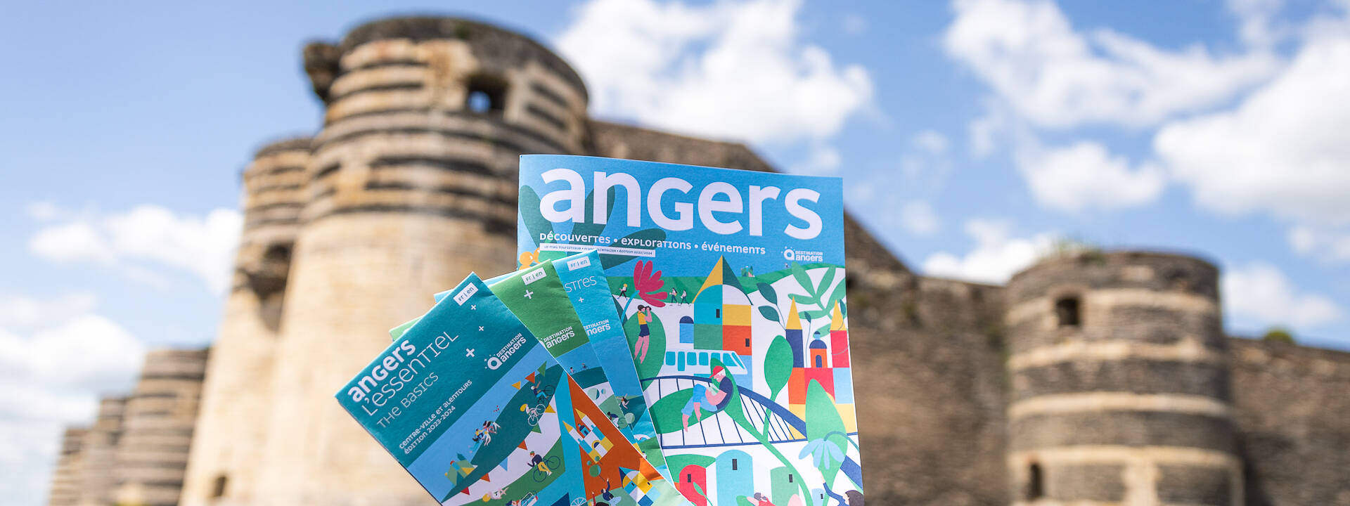 Los folletos turísticos para visitar Angers